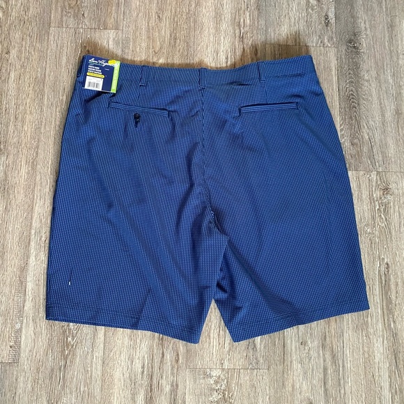 Ben Hogan Performance shorts size 46 NWT - Picture 3 of 3